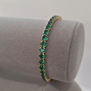 4mm Emerald cushion shape diamond cut tennis bracelet